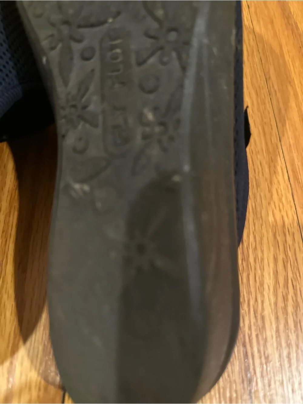 Women’s Well Worn Slip-On Mesh Comfort Slip On Shoe - Navy size 9